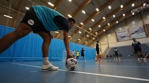 NBA交易截止日前的10大悬念：字母哥会留下来？安东尼-戴维斯何去何从？